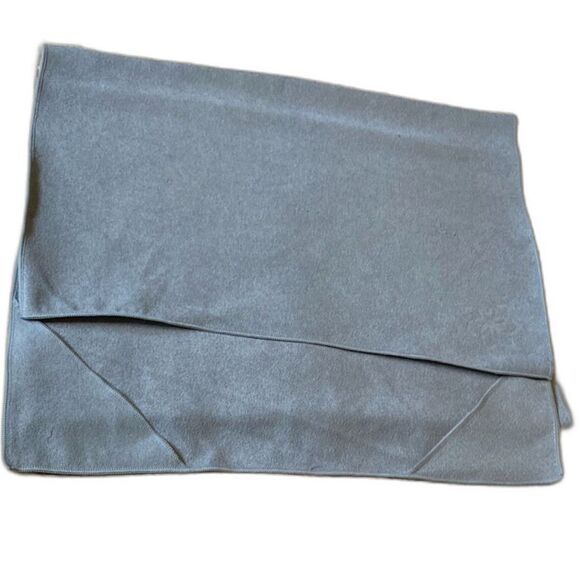 METTADALI  Yoga Mat Exercise Oversized Gray Grey Towel 68 x 24 inches - Picture 1 of 13